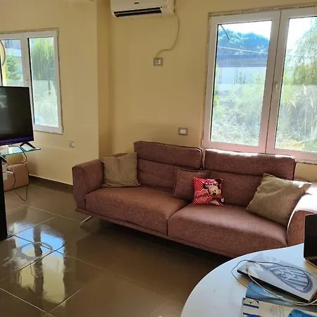 Apartament Afer Detit Dhe Qytetit. Relax Total Golem (Tirana)